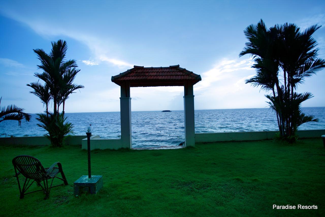 Paradise Resort Kumarakom Eksteriør bilde